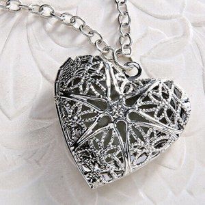 925 Silver Filigree Heart shaped Pendant